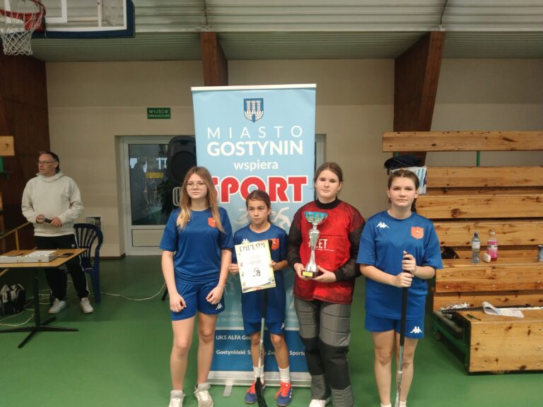 Mistrzynie Powiatu w Unihokeju