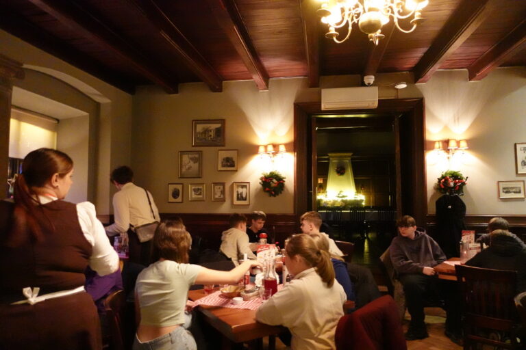 Obiad w restauracji Bazyliszek.