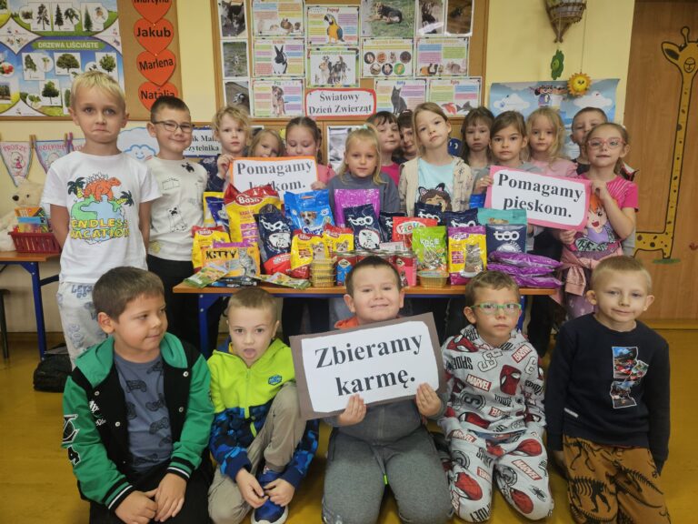 Klasa I. Zbiórka karmy