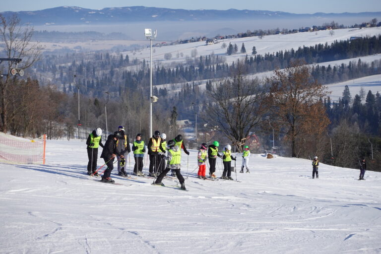 Ćwiczenia jazdy pługiem.
