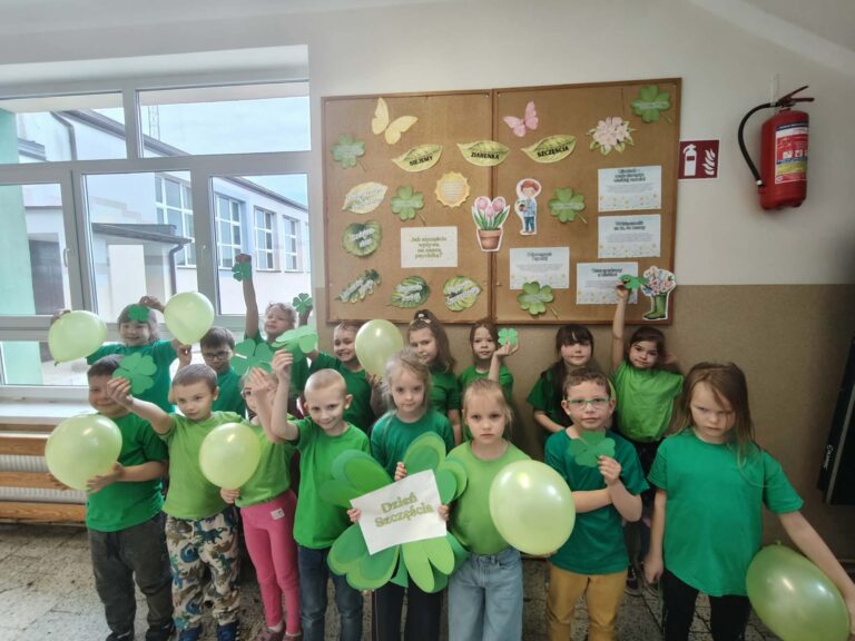 Klasa I podczas obchodów Dnia Szczęścia.