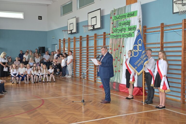 Przemówienie dyrektora szkoły
